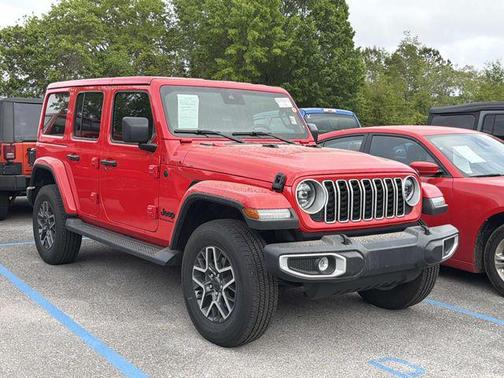 Firecracker Red Clearcoat 2025 Jeep Wrangler 4-Door Sahara 4x4