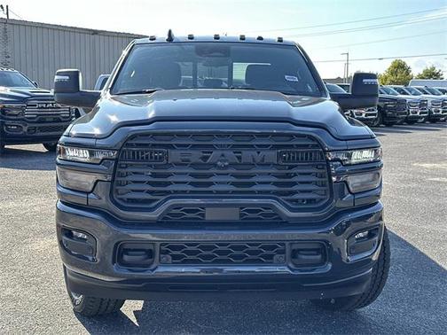 2025 RAM 2500 Big Horn Crew Cab 4x4 6'4' Box