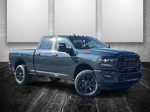 2025 RAM 2500 Big Horn Crew Cab 4x4 6'4' Box