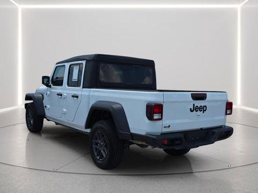 Bright White Clearcoat 2025 Jeep Gladiator Sport S