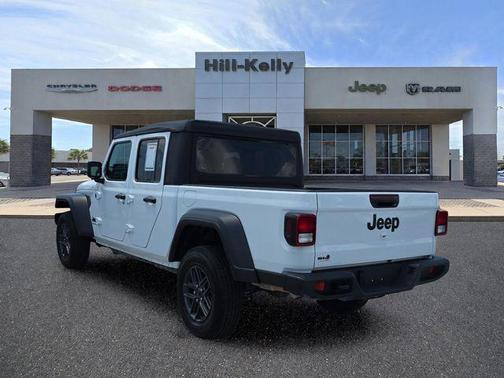 Bright White Clearcoat 2025 Jeep Gladiator Sport S