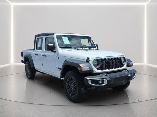Bright White Clearcoat 2025 Jeep Gladiator Sport S