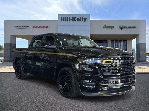 Diamond Black Crystal Pearlcoat 2026 RAM 1500 Big Horn/Lone Star