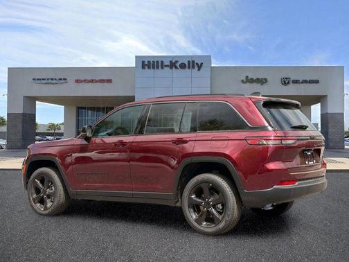 velvet red pearlcoat 2026 Jeep Grand Cherokee Limited