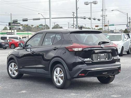 2021 Nissan Kicks S