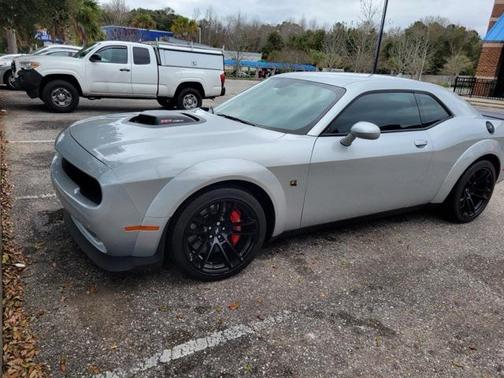 2022 Dodge Challenger R/T Scat Pack Widebody