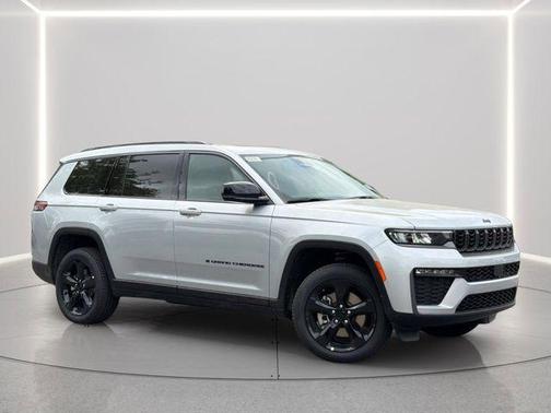 Silver Zynith 2026 Jeep Grand Cherokee L Limited