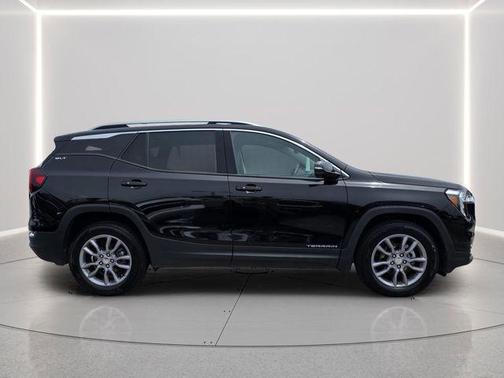 Ebony Twilight Metallic 2024 GMC Terrain SLT