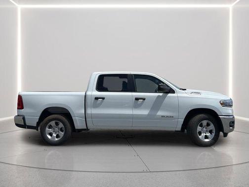 Bright White Clearcoat 2026 RAM 1500 Big Horn/Lone Star