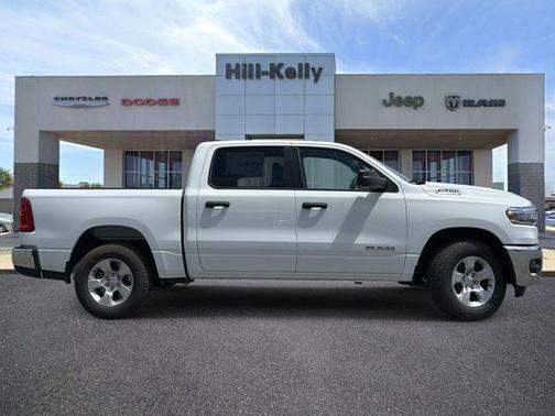 Bright White Clearcoat 2026 RAM 1500 Big Horn/Lone Star