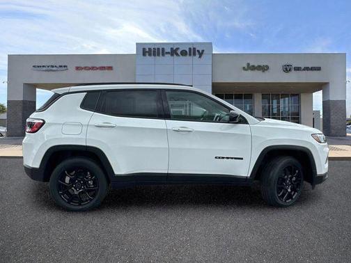 Bright White Clearcoat 2026 Jeep Compass Latitude