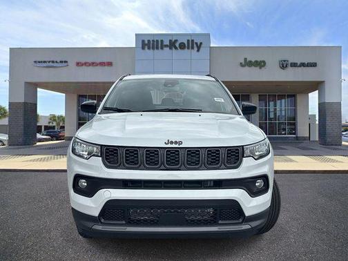 Bright White Clearcoat 2026 Jeep Compass Latitude