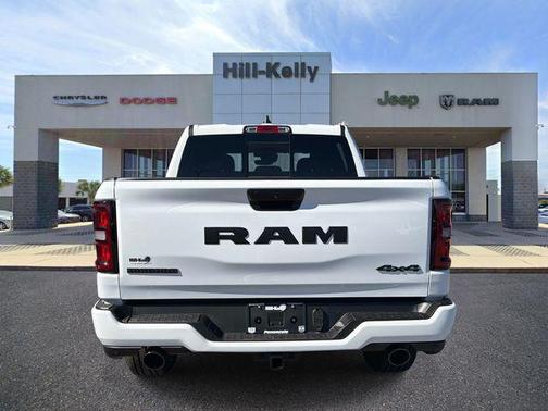 Bright White Clearcoat 2026 RAM 1500 Big Horn/Lone Star