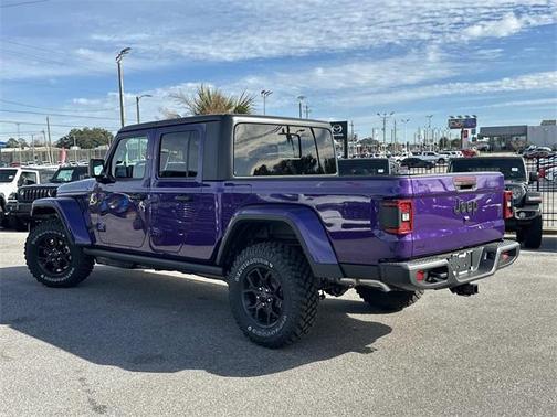 2026 Jeep Gladiator Willys 4x4
