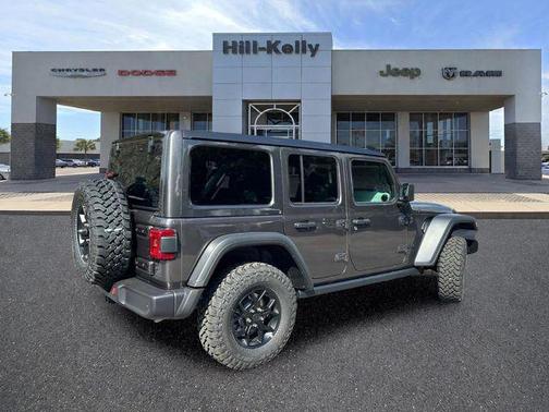 Granite Crystal Metallic Clearcoat 2026 Jeep Wrangler Willys