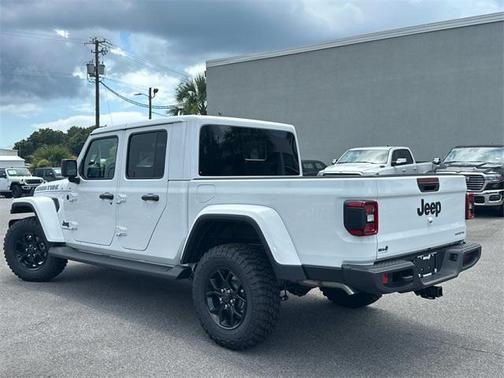 2025 Jeep Gladiator High Tide