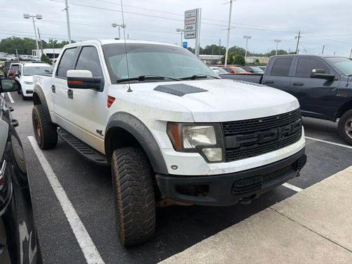 Oxford White 2013 Ford F-150 SVT Raptor