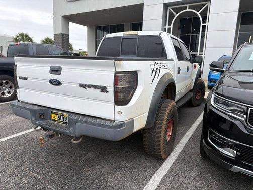 Oxford White 2013 Ford F-150 SVT Raptor