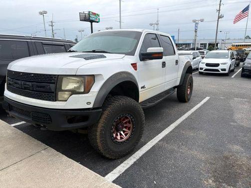 Oxford White 2013 Ford F-150 SVT Raptor