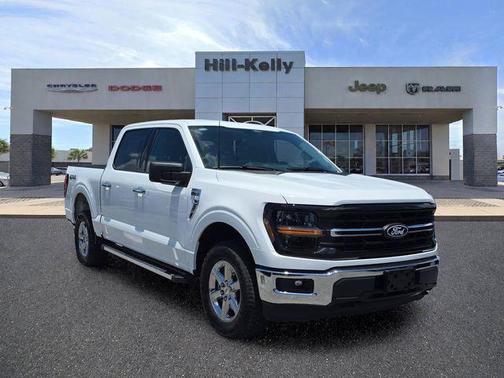Oxford White 2025 Ford F-150 XLT