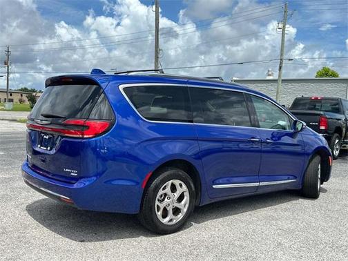 2021 Chrysler Pacifica Limited