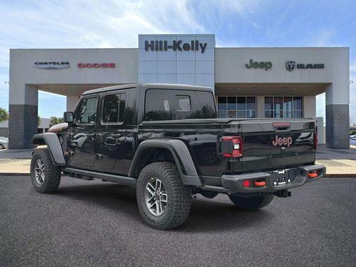 Black Clearcoat 2026 Jeep Gladiator Mojave X 4x4