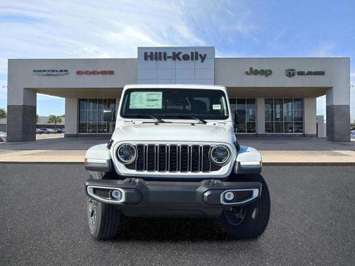 Bright White Clearcoat 2026 Jeep Gladiator Sahara 4x4