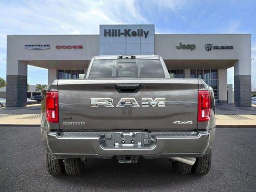 Granite Crystal Metallic Clearcoat 2026 RAM 3500 Big Horn Crew Cab 4x4 8' Box