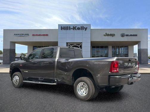Granite Crystal Metallic Clearcoat 2026 RAM 3500 Big Horn Crew Cab 4x4 8' Box