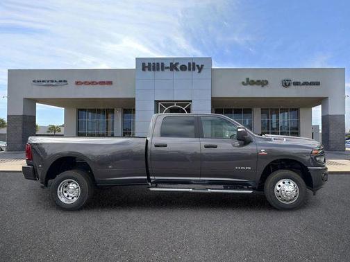 Granite Crystal Metallic Clearcoat 2026 RAM 3500 Big Horn Crew Cab 4x4 8' Box