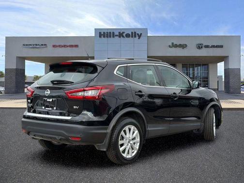 Magnetic Black Pearl 2022 Nissan Rogue Sport SV