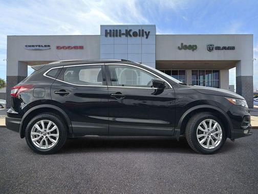 Magnetic Black Pearl 2022 Nissan Rogue Sport SV
