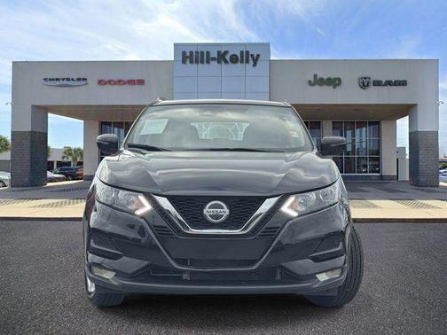 Magnetic Black Pearl 2022 Nissan Rogue Sport SV