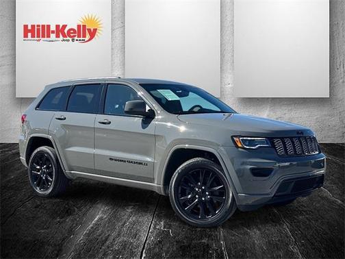 2022 Jeep Grand Cherokee Laredo