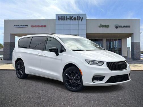 2026 Chrysler Pacifica L