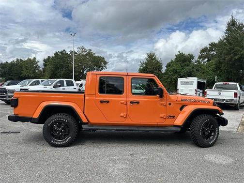2025 Jeep Gladiator High Tide