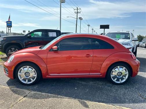 2017 Volkswagen Beetle 1.8T SEL