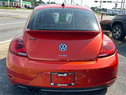 2017 Volkswagen Beetle 1.8T SEL