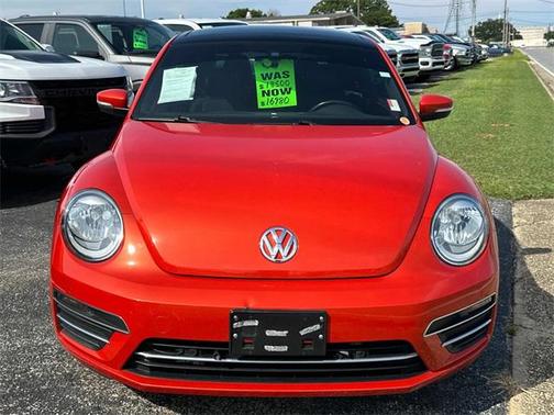 2017 Volkswagen Beetle 1.8T SEL