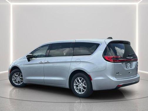Silver Mist Clearcoat 2026 Chrysler Pacifica L
