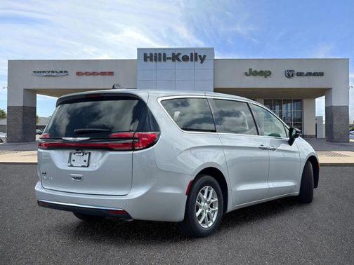Silver Mist Clearcoat 2026 Chrysler Pacifica L