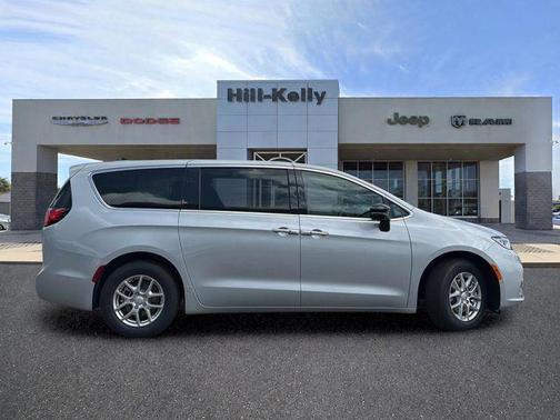 Silver Mist Clearcoat 2026 Chrysler Pacifica L