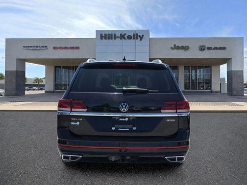 Deep Black Pearl 2022 Volkswagen Atlas 3.6L SEL