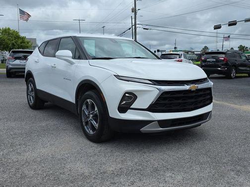 Summit White 2023 Chevrolet Blazer 2LT