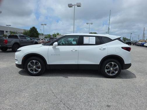 Summit White 2023 Chevrolet Blazer 2LT
