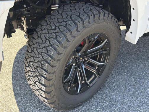 Bright White Clearcoat 2026 RAM 1500 Big Horn/Lone Star