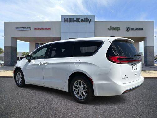 Bright White Clearcoat 2025 Chrysler Pacifica L