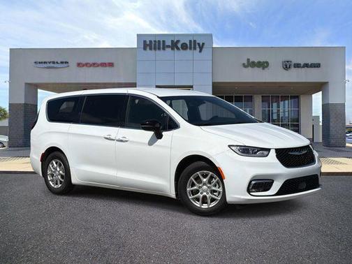 Bright White Clearcoat 2025 Chrysler Pacifica L
