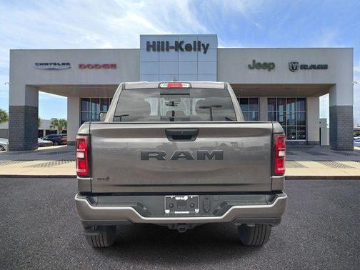 Granite Crystal Metallic Clearcoat 2025 RAM 1500 Tradesman