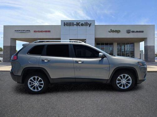 Light Brownstone Pearlcoat 2021 Jeep Cherokee Latitude